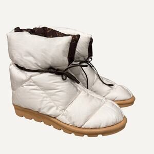 Louis Vuitton Pillow Comfort Monogram Puffer Boot EU 42 9/11